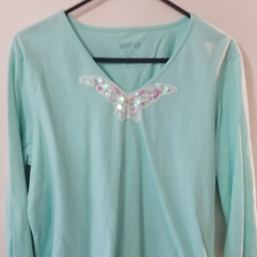 Butterfly top